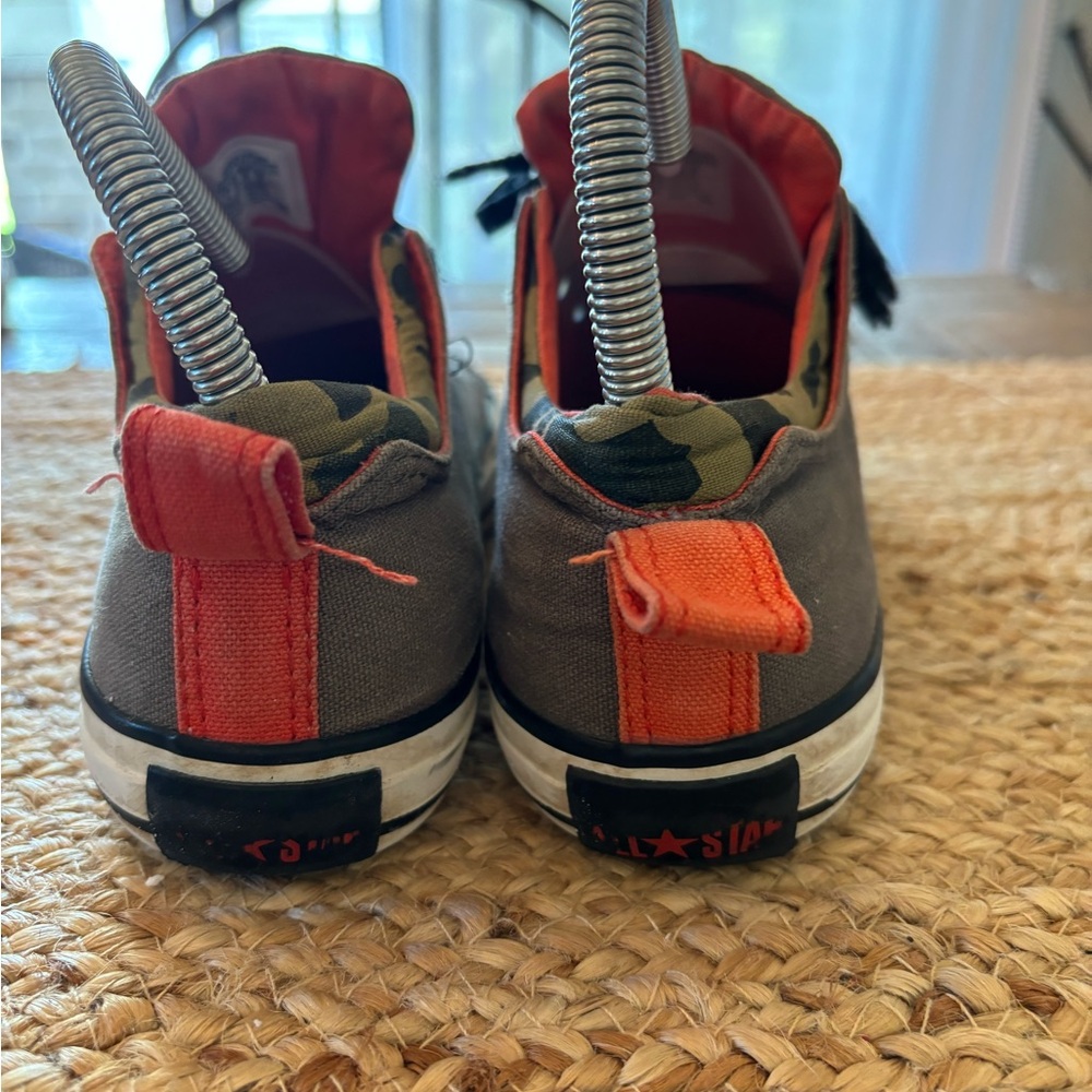 Converse All Star Shoes Gray orange  Camo Lace Up‎ Sneakers Sz 4 Youth Jr…